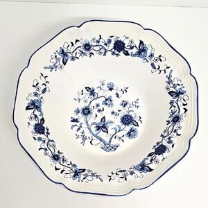 Korean Blue and White Floral Porcelain Beautiful Design Serving Bowl Dish